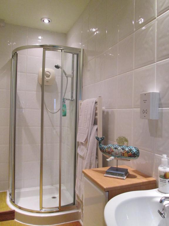 Crossways House Bed And Breakfast East Cowes Habitación foto
